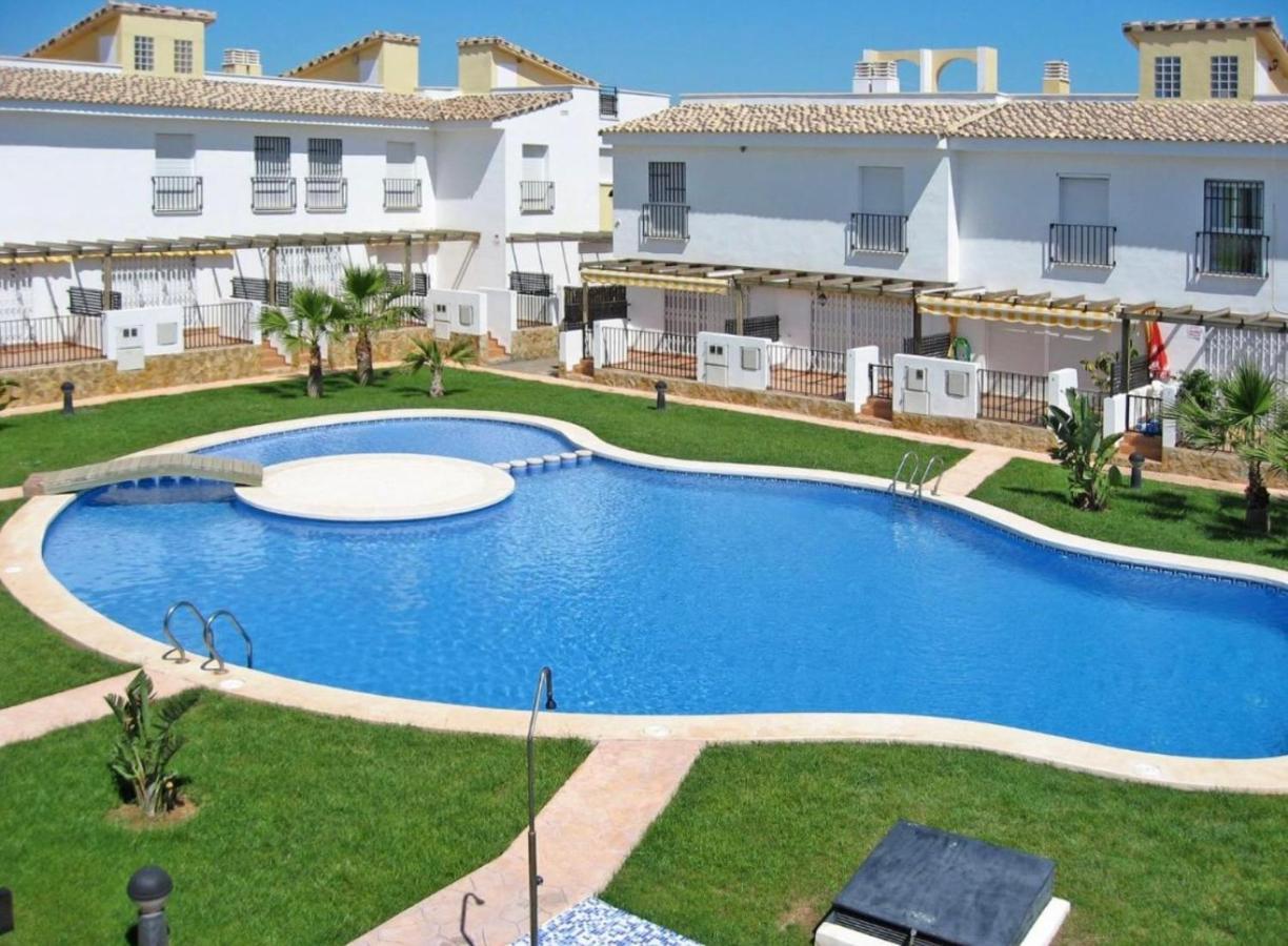 Casa Adosada Con Piscina Y Dos Terrazas Alcossebre Dış mekan fotoğraf